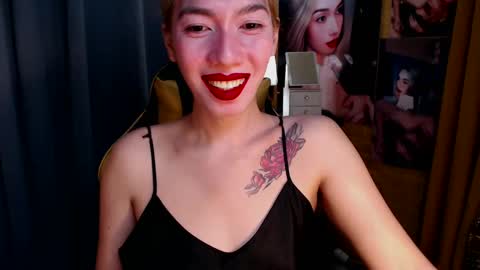 Snapshot of aurakharisma_xx chatting on 03-01-25, 04:26 Miss awra online show from 03-01-25, 04:26