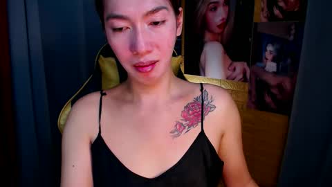Snapshot of aurakharisma_xx chatting on 09-18-25, 05:20 Miss awra online show from 09-18-25, 05:20