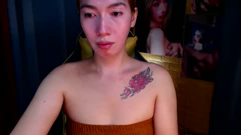 Snapshot of aurakharisma_xx chatting on 10-17-25, 07:00 Miss awra online show from 10-17-25, 07:00
