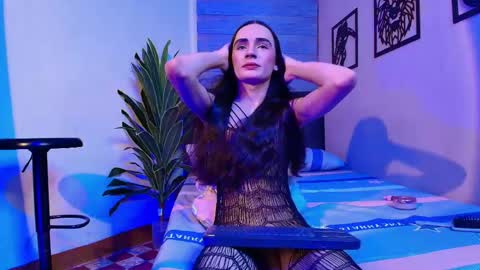 Snapshot of auralis_lux chatting on 06-01-26, 12:18 auralis_lux online show from 06-01-26, 12:18