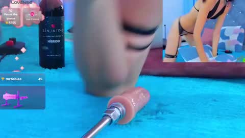 Aura online show from 02-18-25, 07:09