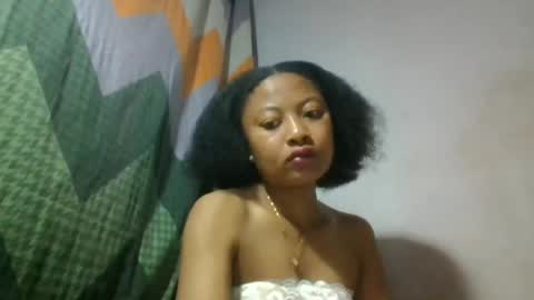 aurelie08 online show from 06-19-26, 01:21