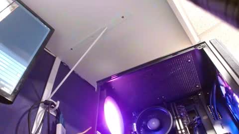 Snapshot of aureliv1 chatting on 02-12-25, 09:43 Aureliano online show from 02-12-25, 09:43