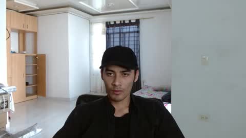 Snapshot of aureliv1 chatting on 01-31-26, 09:02 Aureliano online show from 01-31-26, 09:02