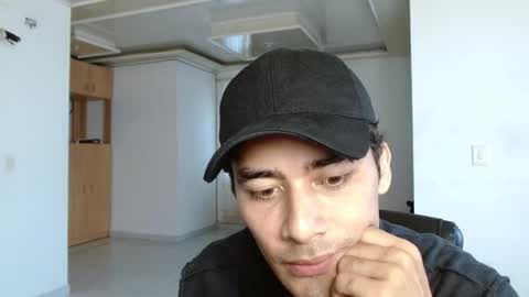 Snapshot of aureliv1 chatting on 03-11-26, 10:38 Aureliano online show from 03-11-26, 10:38