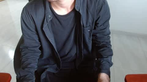 Snapshot of aureliv1 chatting on 04-07-26, 10:42 Aureliano online show from 04-07-26, 10:42