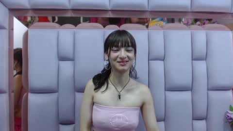 aurora online show from 02-01-25, 12:40