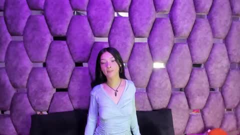 Snapshot of aurora18palmer chatting on 10-06-25, 02:25 aurora online show from 10-06-25, 02:25