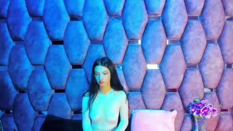 Snapshot of aurora18palmer chatting on 10-10-25, 06:40 aurora online show from 10-10-25, 06:40