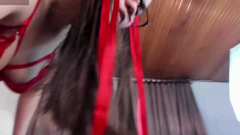 Snapshot of aurora_divine chatting on 12-18-24, 08:03 aurora_divine online show from 12-18-24, 08:03