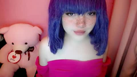 cute online show from 05-01-26, 11:37