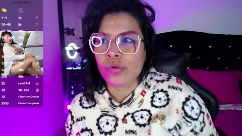 Snapshot of aurora_sanchess chatting on 02-19-26, 02:02 AURORA online show from 02-19-26, 02:02