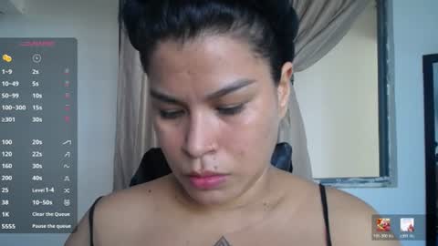 Snapshot of aurora_sanchess chatting on 06-17-26, 06:42 AURORA online show from 06-17-26, 06:42