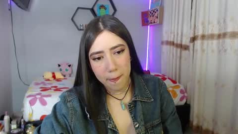 Aurora  online show from 01-22-25, 05:48