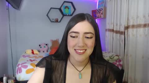 Aurora  online show from 02-05-25, 01:47