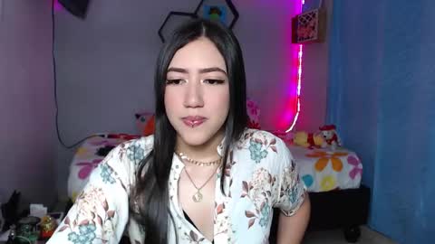 Aurora  online show from 09-10-25, 06:46