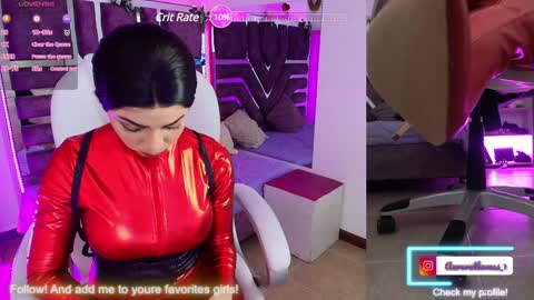 Snapshot of aurora_thomas chatting on 01-14-25, 11:42 Aurora online show from 01-14-25, 11:42