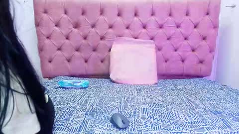 Snapshot of auroraa_miller chatting on 10-02-25, 11:50 auroraa_miller online show from 10-02-25, 11:50