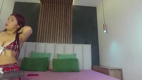 Snapshot of aurorajackson__ chatting on 06-20-26, 02:47 AURORA online show from 06-20-26, 02:47