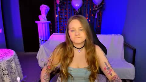 Snapshot of auroranelson chatting on 02-18-26, 05:09 Aurora online show from 02-18-26, 05:09