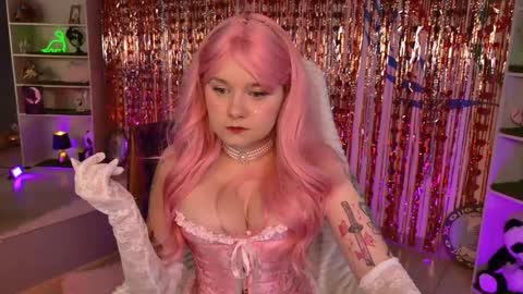 Snapshot of auroranelson chatting on 02-27-26, 05:57 Aurora online show from 02-27-26, 05:57