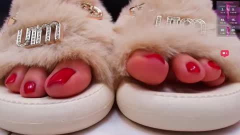 Snapshot of aurorasim chatting on 11-30-25, 01:26 Aurora online show from 11-30-25, 01:26