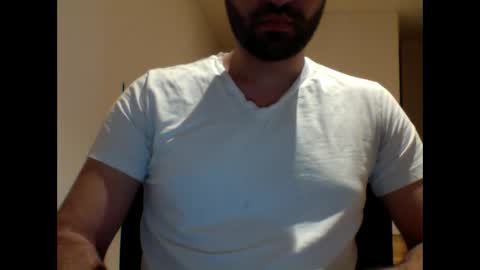 Snapshot of aussie099 chatting on 12-23-24, 10:42 aussie099 online show from 12-23-24, 10:42