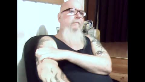 aussie4inch online show from 05-13-26, 07:39