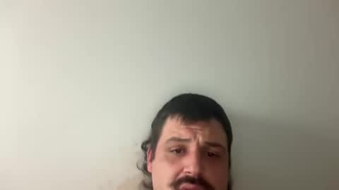 Snapshot of aussiecouple101798558 chatting on 10-29-25, 01:24 aussiecouple101798558 online show from 10-29-25, 01:24