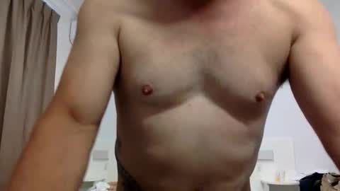 aussieguy59660 online show from 02-04-26, 08:14