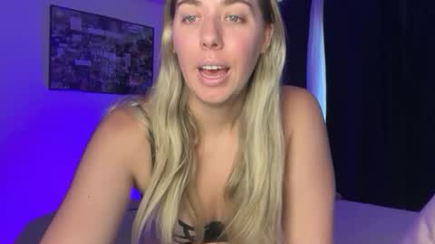 Snapshot of aussielulu chatting on 02-17-26, 01:57 aussielulu online show from 02-17-26, 01:57