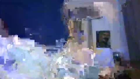 Snapshot of aussiemandon962425 chatting on 11-16-25, 03:17 aussiemandon962425 online show from 11-16-25, 03:17