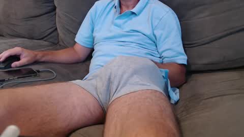 Snapshot of aussiemanvslady chatting on 01-07-25, 03:24 AussieDeviantsAnomymous online show from 01-07-25, 03:24