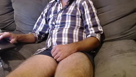 Snapshot of aussiemanvslady chatting on 01-15-25, 03:39 AussieDeviantsAnomymous online show from 01-15-25, 03:39