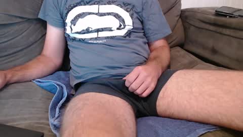 Snapshot of aussiemanvslady chatting on 01-16-25, 09:51 AussieDeviantsAnomymous online show from 01-16-25, 09:51