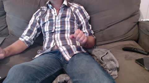 Snapshot of aussiemanvslady chatting on 03-07-25, 10:21 AussieDeviantsAnomymous online show from 03-07-25, 10:21