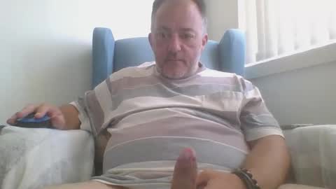 chatbateaussie online show from 12-18-25, 02:17