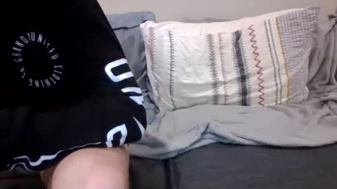 aussieynhcpple online show from 12-04-25, 10:57