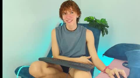 austin_collinsxx online show from 12-03-25, 03:21