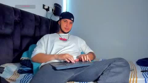 Snapshot of austin_curry chatting on 06-05-26, 09:20 A online show from 06-05-26, 09:20