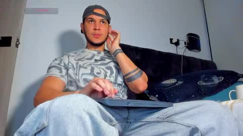 Snapshot of austin_curry chatting on 06-06-26, 11:31 A online show from 06-06-26, 11:31