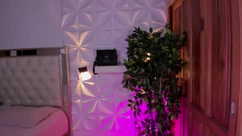 austin_rouse online show from 09-28-25, 03:56