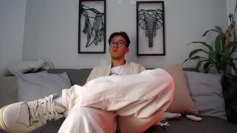 austinreeds online show from 11-11-25, 03:23