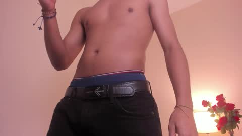 Snapshot of austintowers_ chatting on 02-02-26, 07:34 Ebony Austin online show from 02-02-26, 07:34