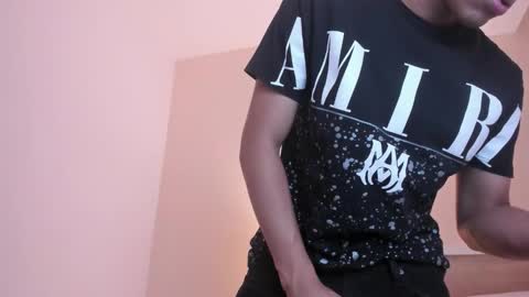 Snapshot of austintowers_ chatting on 02-20-26, 07:58 Ebony Austin online show from 02-20-26, 07:58