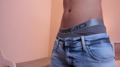 Snapshot of austintowers_ chatting on 02-26-26, 07:46 Ebony Austin online show from 02-26-26, 07:46