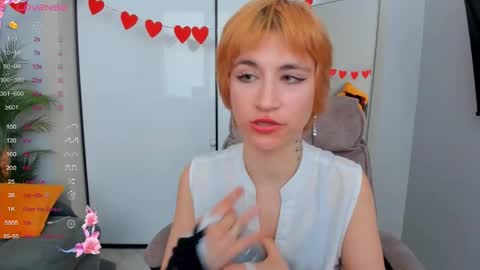 Alice online show from 04-12-26, 03:06