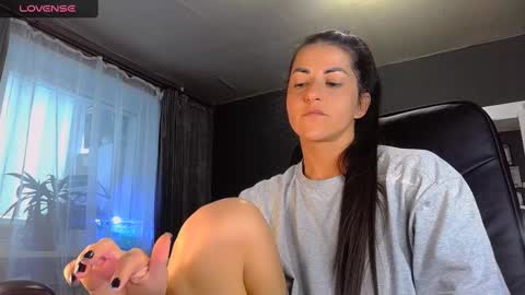 Ava online show from 02-06-25, 12:48