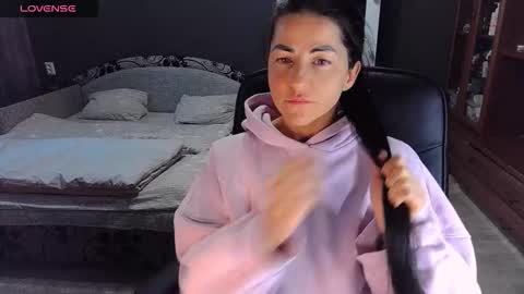 Ava online show from 03-07-26, 12:02