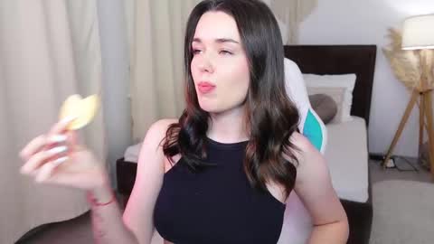 Snapshot of ava_blushy chatting on 09-08-25, 02:27 Ava online show from 09-08-25, 02:27